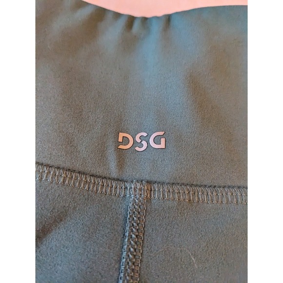 Green Women's Xs Dsg Leggings with Stretchy Fabric And Waist Band - Picture 7 of 7